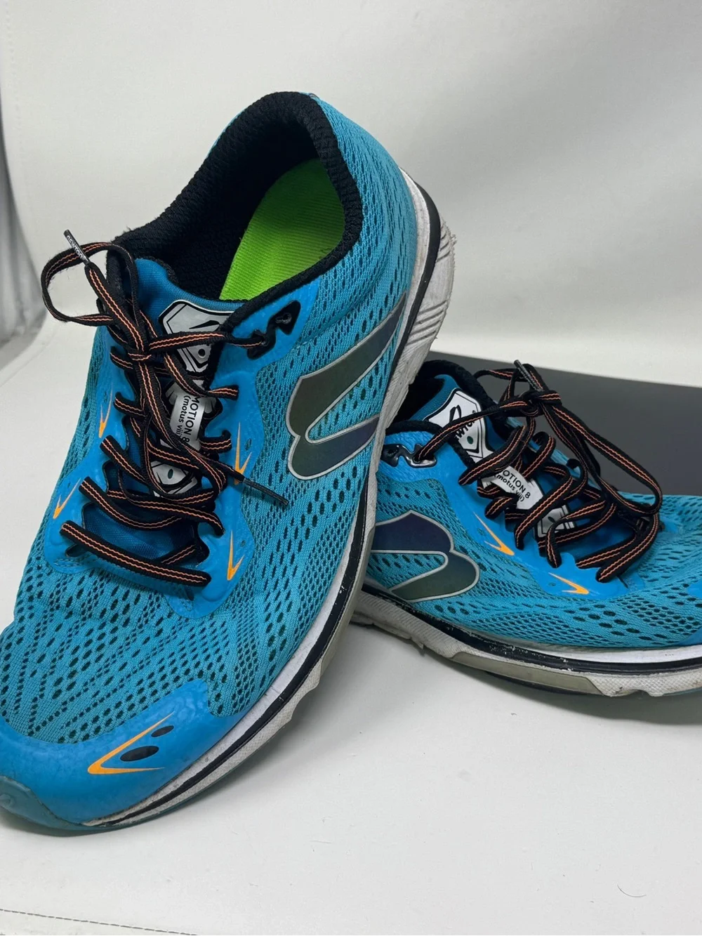 Newton Motion 8 Running Shoes blue
